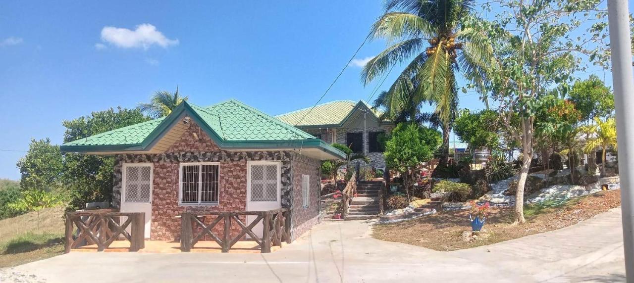 Michaels Homestay - Farm Villa Nr Patar Beach & Bolinao Falls מראה חיצוני תמונה