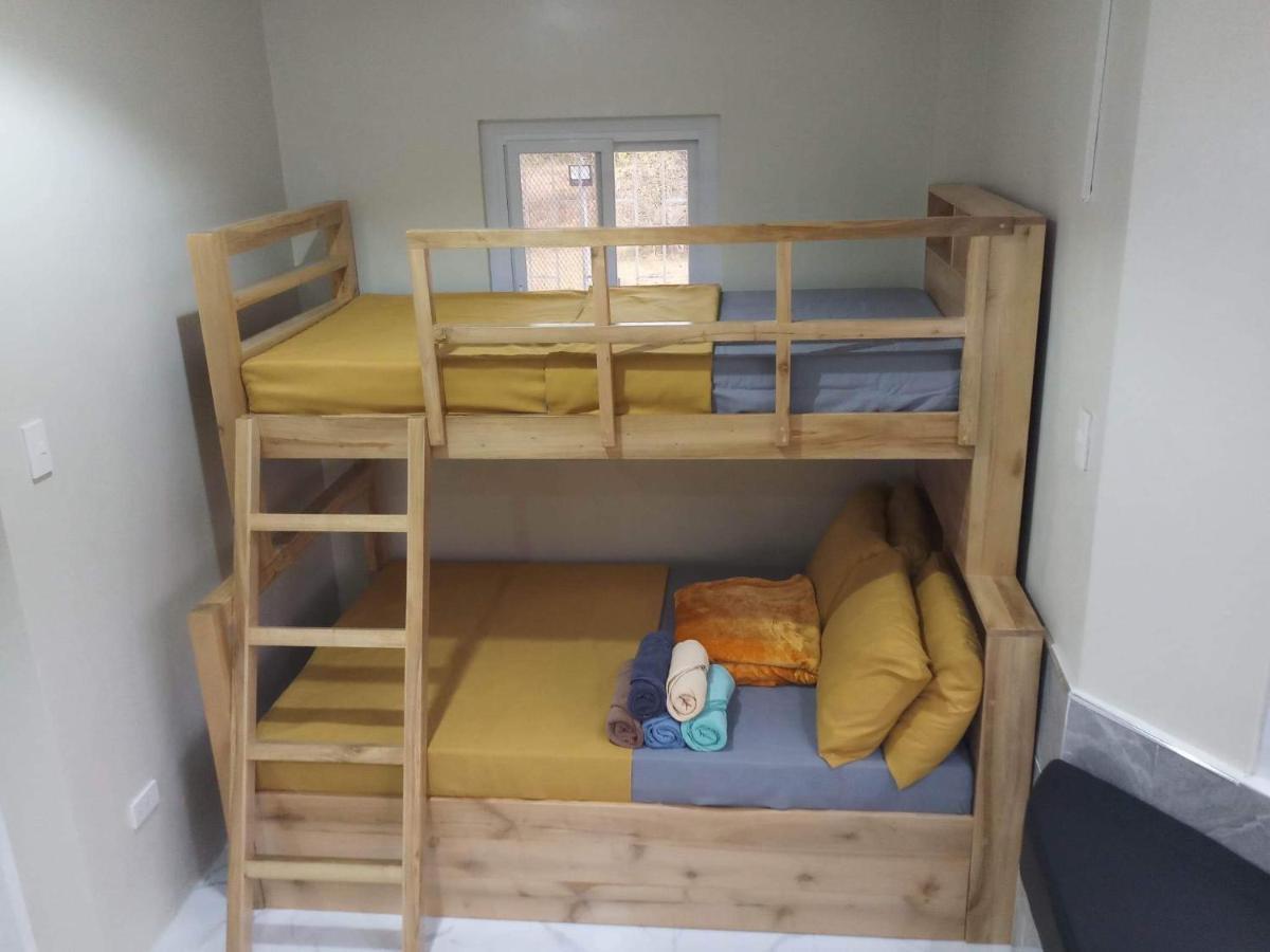Michaels Homestay - Farm Villa Nr Patar Beach & Bolinao Falls מראה חיצוני תמונה