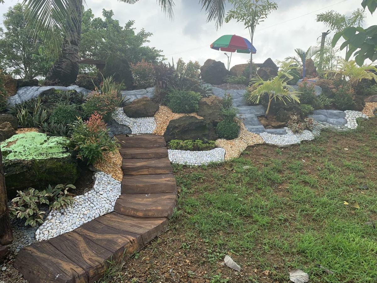 Michaels Homestay - Farm Villa Nr Patar Beach & Bolinao Falls מראה חיצוני תמונה