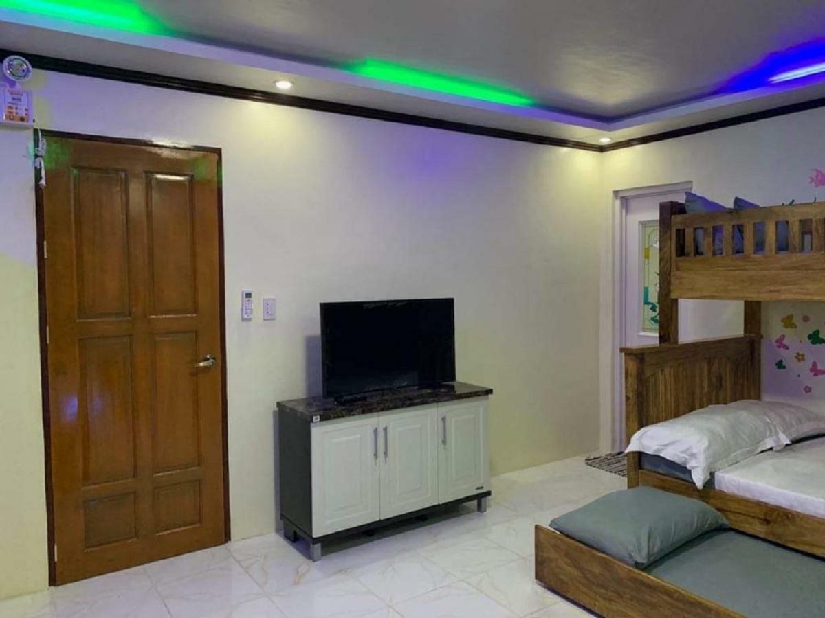 Michaels Homestay - Farm Villa Nr Patar Beach & Bolinao Falls מראה חיצוני תמונה